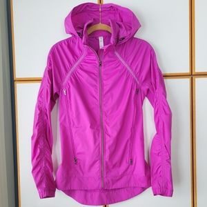 Lululemon Gather And Sprint Jacket 4 Ultra Violet Magenta